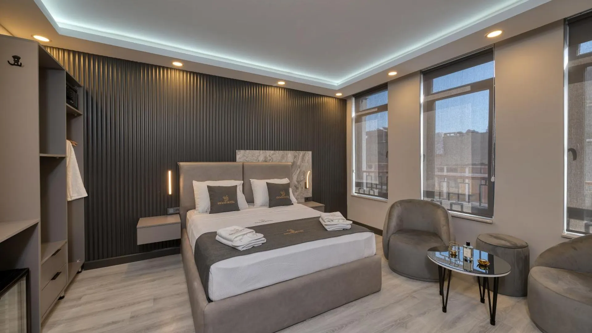 Swans Hotel Old City Grand Bazaar contacts