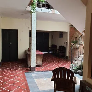 https://hotel-acatenango-inn.guatemalaantiguahotels.com
