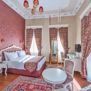 4* Hotel Enderun