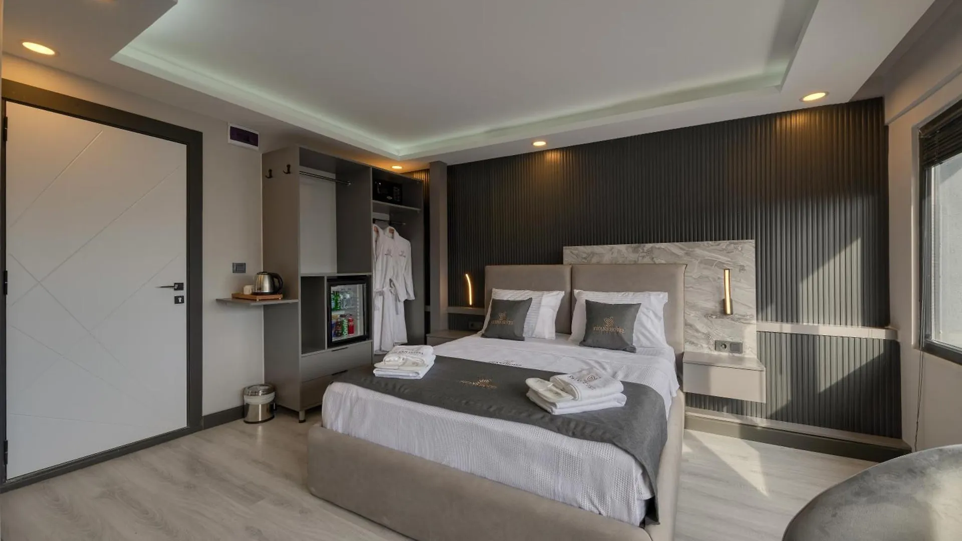 Swans Hotel Old City Grand Bazaar Istanbul